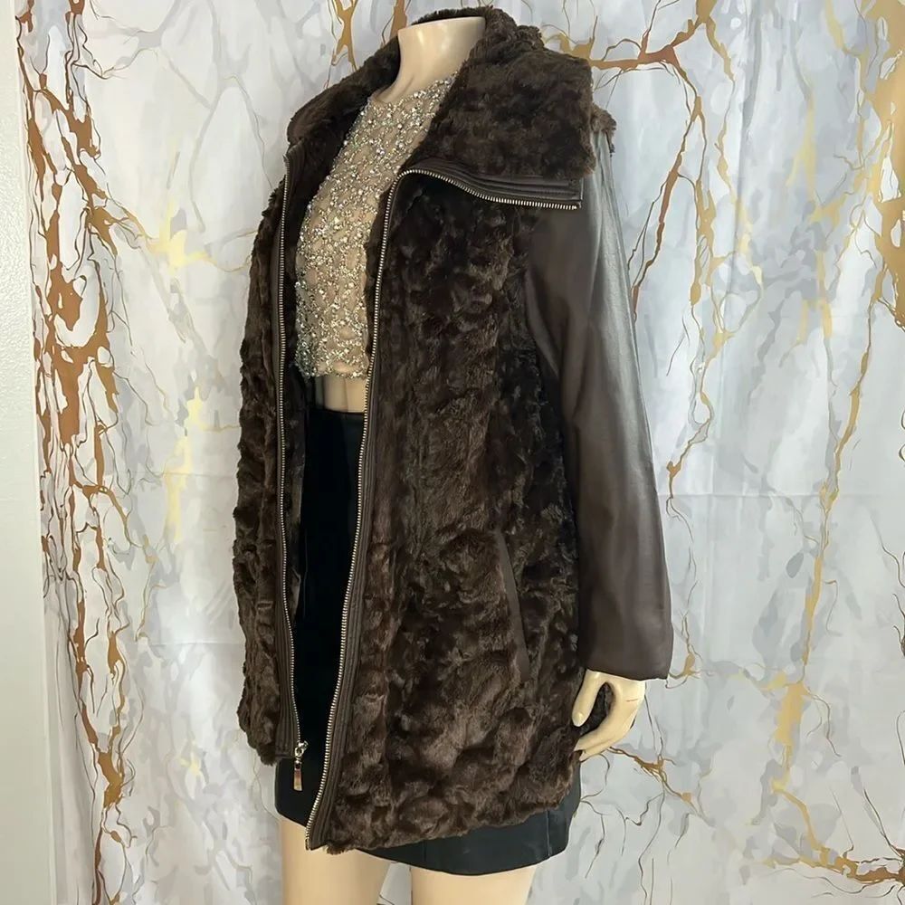 * Dennis Basso Sterling brown and leather jacket with removable sleeves